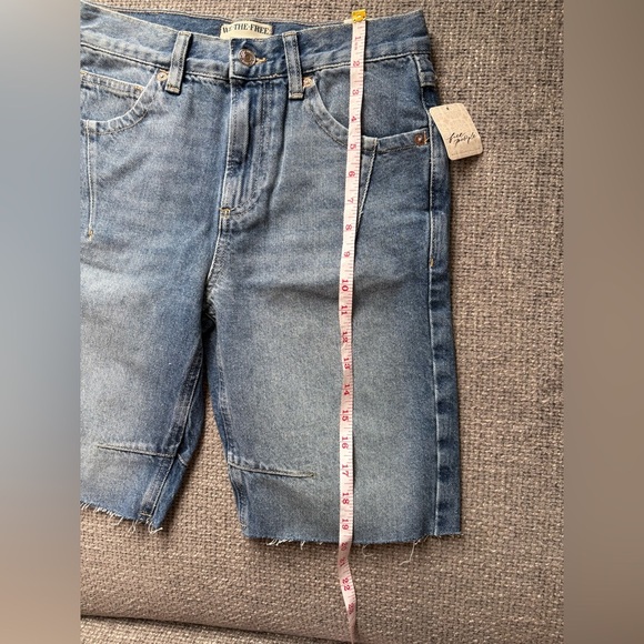 BNWT Free People Ghost Town High Rise Long Shorts β Size 26 - Picture 5 of 16